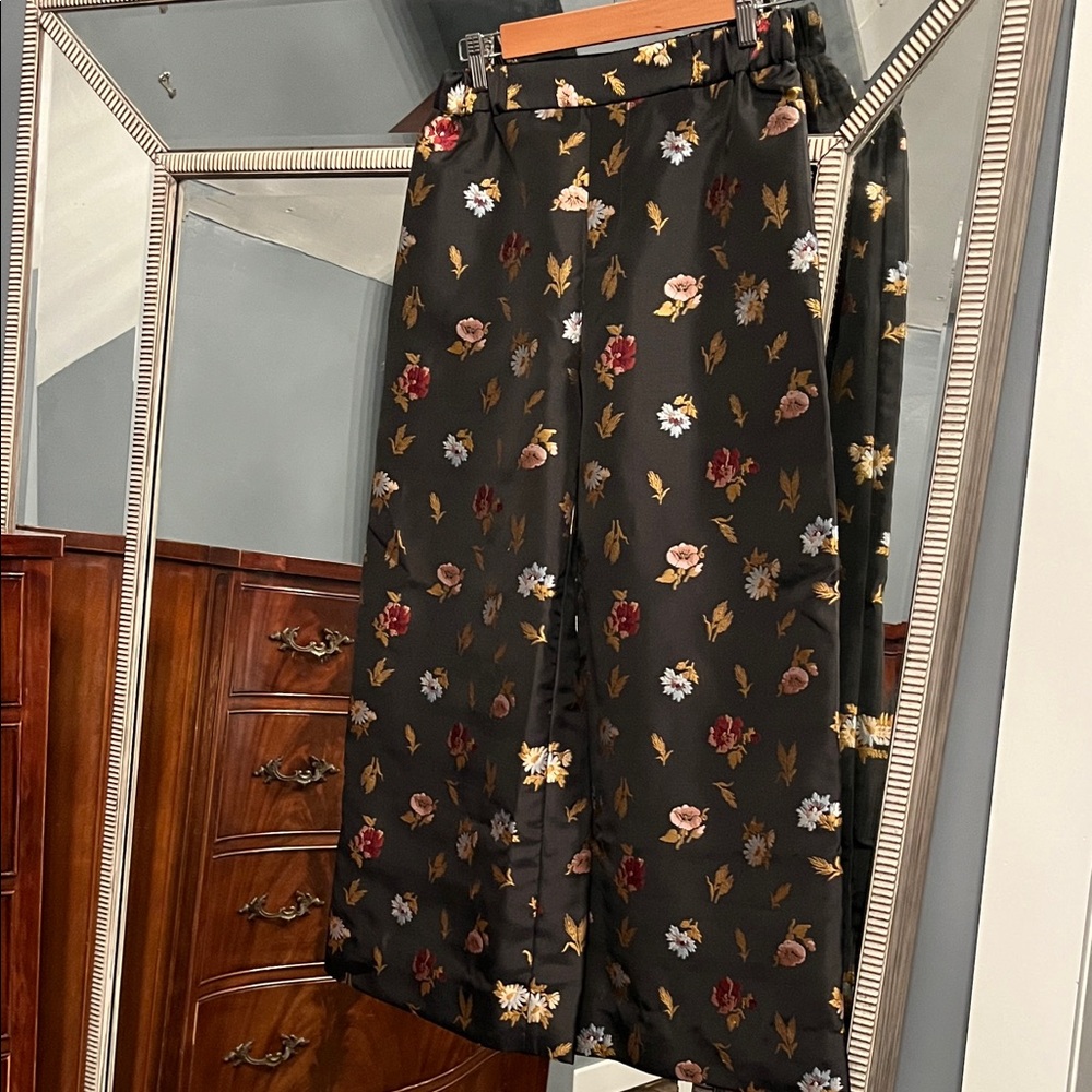 Anthropologie Maeve Black Floral Embroidered Detail